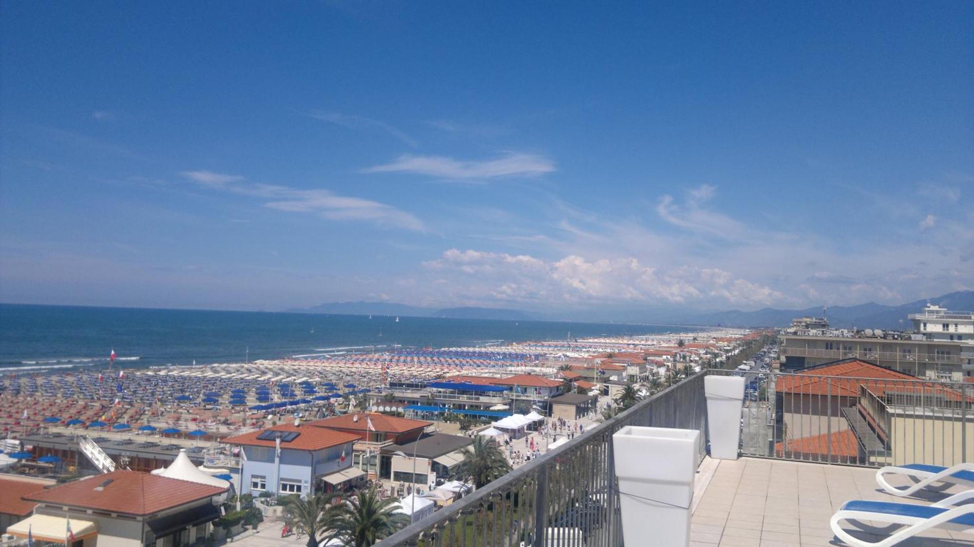 Dependance Dell'Hotel Sole E Mare Lido di Camaiore Exterior photo