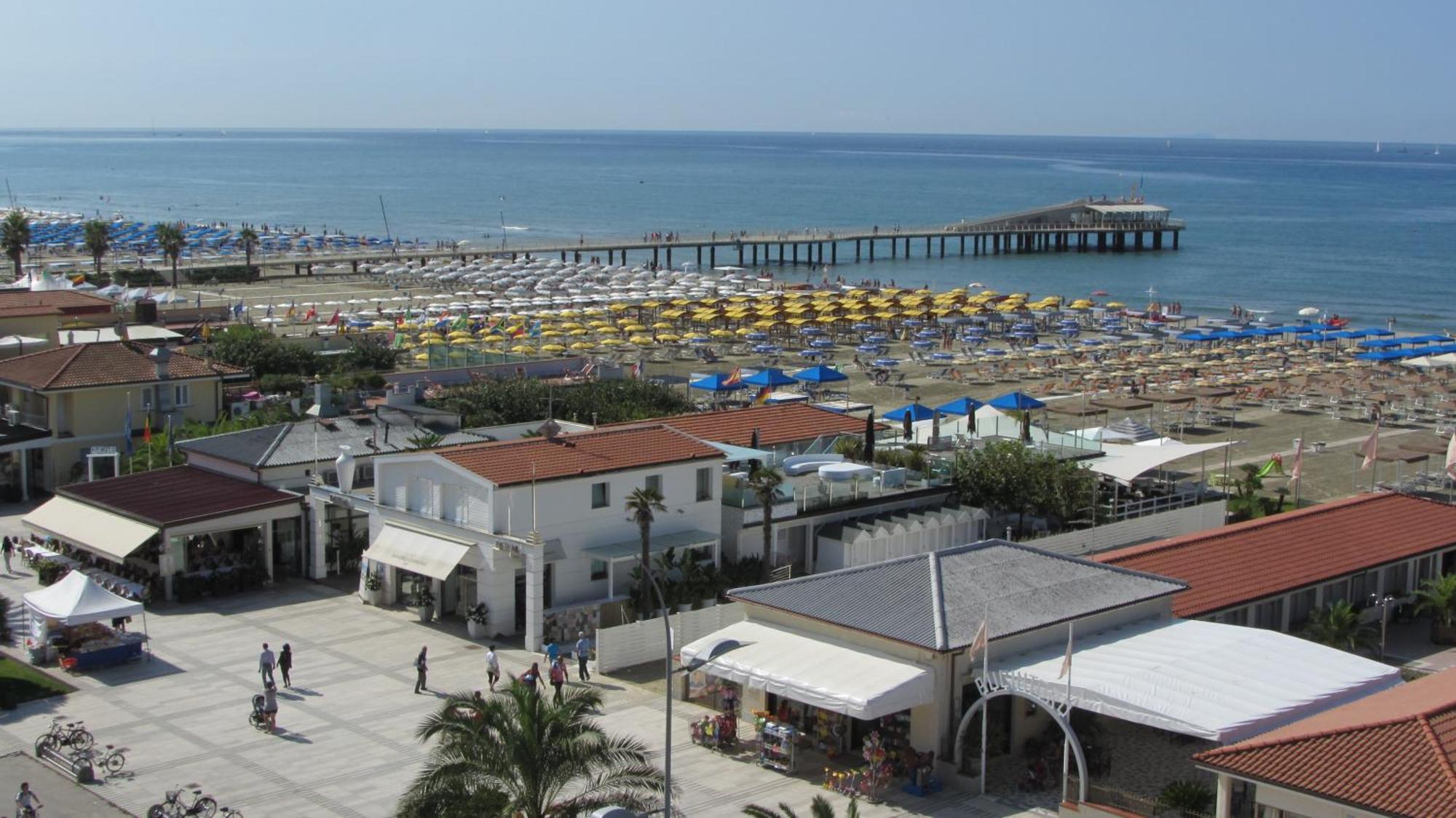 Dependance Dell'Hotel Sole E Mare Lido di Camaiore Exterior photo